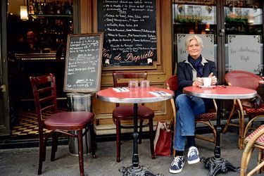 Penelope Fillon le 21 septembre 2015,  à la terrasse du café Les Ambassades, à Paris.