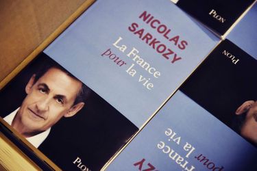 La couverture de &quot;La France pour la vie&quot;, nouveau livre de Nicolas Sarkozy