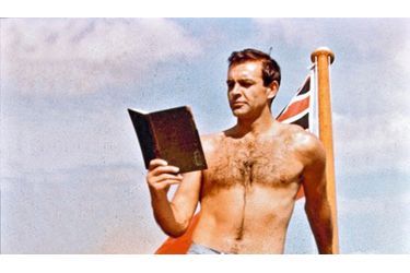<br />
Sean Connery est James Bond dans &#039;Opération Tonnerre&#039;