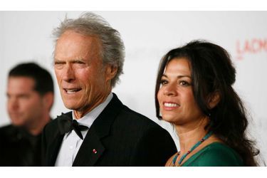 <br />
Clint et Dina Eastwood.