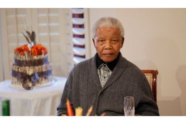<br />
Nelson Mandela chez lui en juillet 2012.
