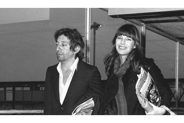 <br />
Jane Birkin et Serge Gainsbourg en 1971. 