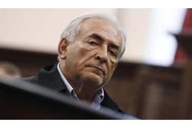 <br />
Dominique Strauss-Kahn au tribunal en mai 2011.