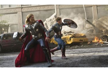 <br />
Thor et Captain America dans "The Avengers". 