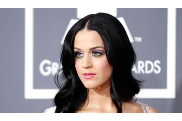<br />
Katy Perry est à nouveau célibataire. 