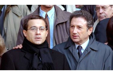 <br />
Jean-Luc Delarue et Michel Drucker en 2002.