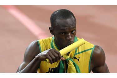 <br />
Usain Bolt aurait bien aimé garder en souvenir le bâton du relai 4x100 m.