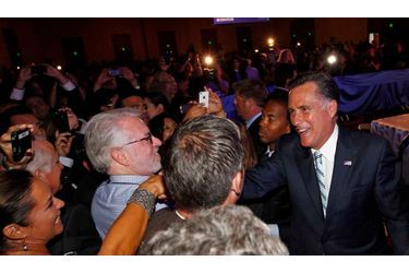 <br />
Mitt Romney à la Chambre de commerce hispanique de Los Angeles.