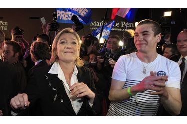 <br />
Marine Le Pen, dimanche soir.
