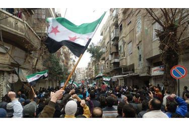 <br />
Manifestations antigouvernementales dans les rues de Bab Saaba, près de Homs, le 30 décembre dernier.