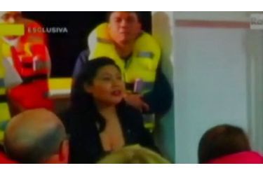 <br />
A bord du Costa Concordia, cette jeune femme donne une surprenante consigne aux passagers.