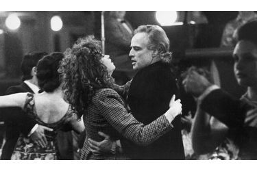 <br />
1972 : choisie par le metteur en scène italien Bertolucci, Maria Schneider est, avec Brando, la vedette du scandaleux "Dernier Tango à Paris".