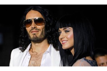 Katy Perry va chanter pour Russell Brand