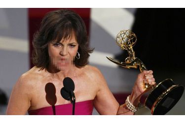 <br />
Le discours de remerciements de Sally Field aux Emmy Awards en 2007 avait été censuré.