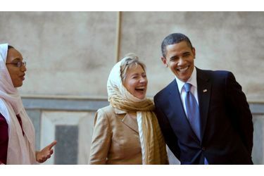 <br />
Barack Obama a visité avec Hillary Clinton la grande mosquée du Caïre.