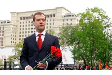 Kirghizstan : Medvedev redoute un parlement
