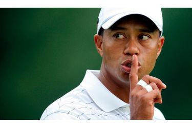 Tiger Woods et une mystérieuse blonde