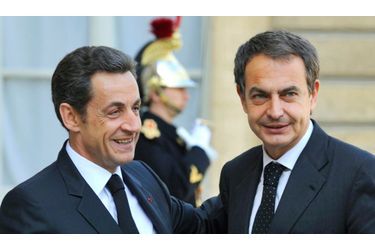 <br />
Le chef du gouvernement espagnol José Luis Rodriguez Zapatero était présent aux obsèques de Jean-Serge Nérin.