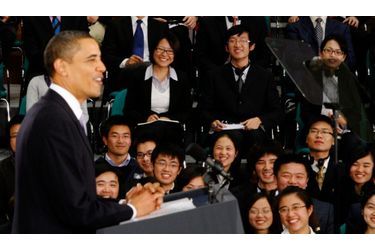 <br />
Barack Obama a discuté avec des étudiants chinois ce lundi à Shangaï.