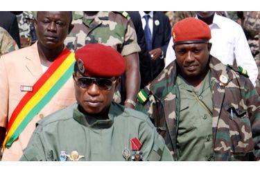 <br />
Aboubacar «Toumba» Diakité (à droite) a tenté d'assassiner Moussa Dadis Camara.