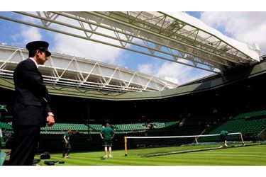 Wimbledon: Mauresmo au troisième tour
