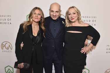 Kristin Hahn, Michael Ellenberg et Mimi Leder lors de la cérémonie annuelle des «Producers Guild Awards», à Los Angeles, le 19 mars 2022.