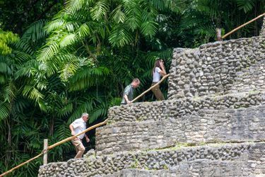 Kate Middleton et le prince William sur le site archéologique maya de Caracol au Belize, le 21 mars 2022