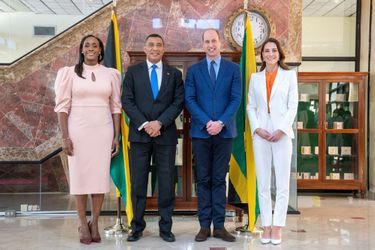 Kate Middleton et le prince William à Kingston avec le Premier ministre jamaïcain Andrew Holness et sa femme Juliet, le 23 mars 2022
