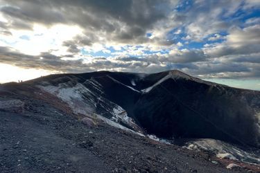 Le Cerro Negro, au Nicaragua et ses 728 mètres d'altitude est un tout jeune volcan à l'activité erratique