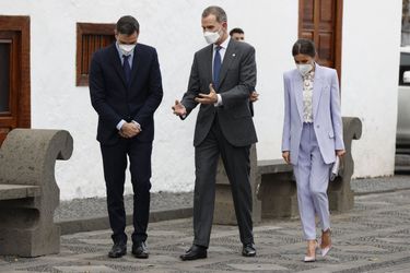 La reine Letizia et le roi Felipe VI d&#039;Espagne à Santa Cruz de la Palma, le 12 mars 2022