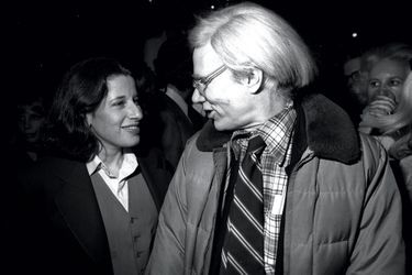 Fran Lebowitz et Andy Warhol, lors d&#039;une soirée à New York en 1977.