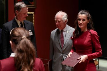 La reine Letizia d&#039;Espagne et le prince Charles de Galles à Bishop Auckland en Angleterre, le 5 avril 2022
