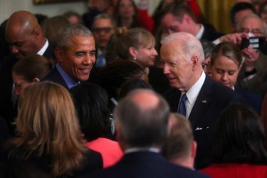 Barack Obama et Joe Biden à la Maison-Blanche, le 5 avril 2022.