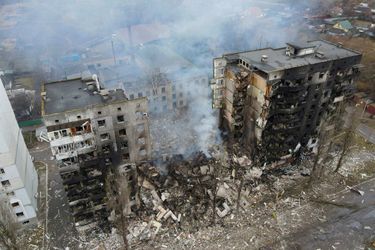 Vue aérienne d&#039;un bâtiment détruit à Borodyanka, dans la région de Kiev, le 3 mars 2022.