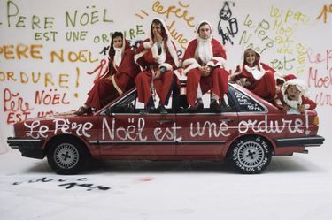 En 1982, l’année du triomphe avec le film de Jean-Marie Poiré, adapté d’une pièce du Splendid, qui va devenir la comédie incontournable de Noël.