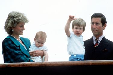 Lady Diana, le prince Charles et leur deux fils à Venise, mai 1985
