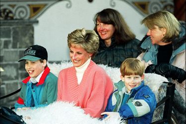Diana Spencer et ses fils en vacances à Lech, en Autriche, mars 1994