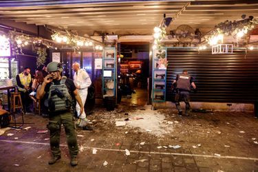 Au moins deux personnes ont été tuées en plein coeur de Tel-Aviv jeudi.