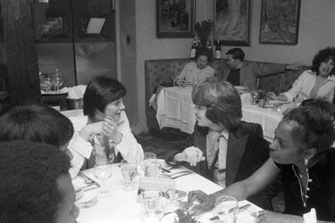 «L&#039;ivresse du succès pour Cerrone et son épouse Florence. Télévisions, radios se sont succédé de New York à Los Angeles» - Paris Match n°1455, 15 avril 1977
