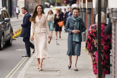 Kate Middleton et la princesse Anne, le 27 avril 2022 à Londres.