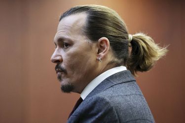 Johnny Depp au tribunal de Fairfax, en Virginie, lors de son procès contre son ex-femme Amber Heard. Le 28 avril 2022. 