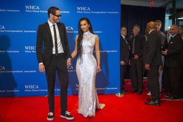 Kim Kardashian et son compagnon Pete Davidson au dîner annuel de l&#039;Association des Correspondants de la Maison Blanche à l&#039;hôtel Hilton à Washington, le 30 avril 2022. 