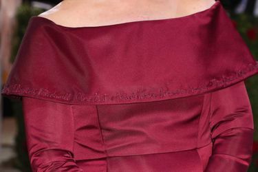 Détails de la robe d'Hillary Clinton, qui a assisté au Gala du Met à New York, le 3 mai 2022.