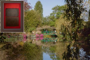 Le bassin aux nymphéas du jardin d’eau, avec le pont japonais que Monet fait construire en 1893. Il le peindra 47 fois. En médaillon: « Light Red Over Black », de Mark Rothko, 1957 (huile sur toile, 230,6 x 152,7 cm). Des rectangles et des lignes… Comme un pont japonais enchâssant deux miroirs d’eau et de ciel. 