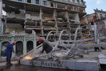 L&#039;hôtel Saratoga Hotel détruit après une explosion à Cuba.