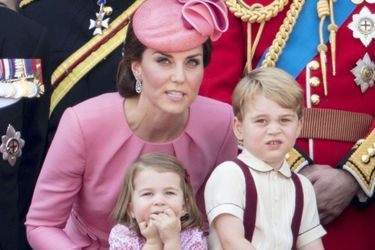 Kate et William avec George et Charlotte à Buckingham (juin 2017, Londres)