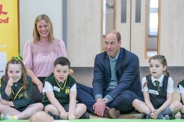 Le prince William, duc de Cambridge, lors d&#039;une visite à l&#039;école primaire St. John&#039;s, à Port Glasgow, Royaume Uni, le 11 mai 2022, pour participer à une session Roots of Empathy.
