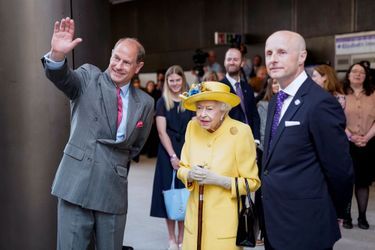 La reine Elizabeth II inaugure la Elizabeth line à Londres, le 17 mai 2022