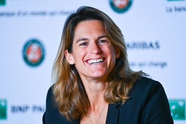 Amélie Mauresmo lors d&#039;une conférence de presse organisée par la FFT à Roland-Garros, le 9 décembre 2021. 