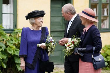 L'ex-reine Beatrix des Pays-Bas et la reine Margrethe II de Danemark au musée d'Amager au Danemark, le 20 mai 2022